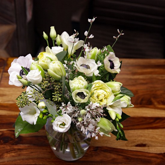 Frühlingsstrauß Creme Mood